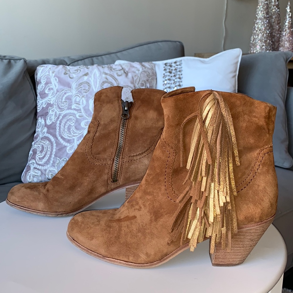 Sam Edelman cognac colored suede fringed booties.